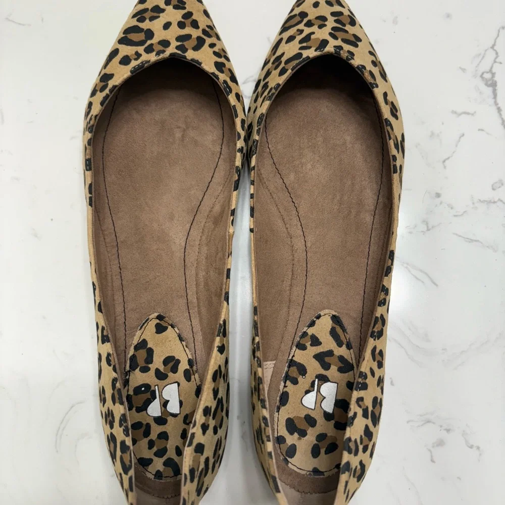 Nordstrom BP Point Toe Flats  Leopard Print  size 8.5 NWT - Picture 4 of 6
